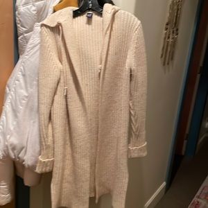 Full length  warm Gap Sweater